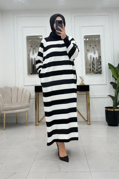 Çizgili Triko Elbise - Siyah Beyaz